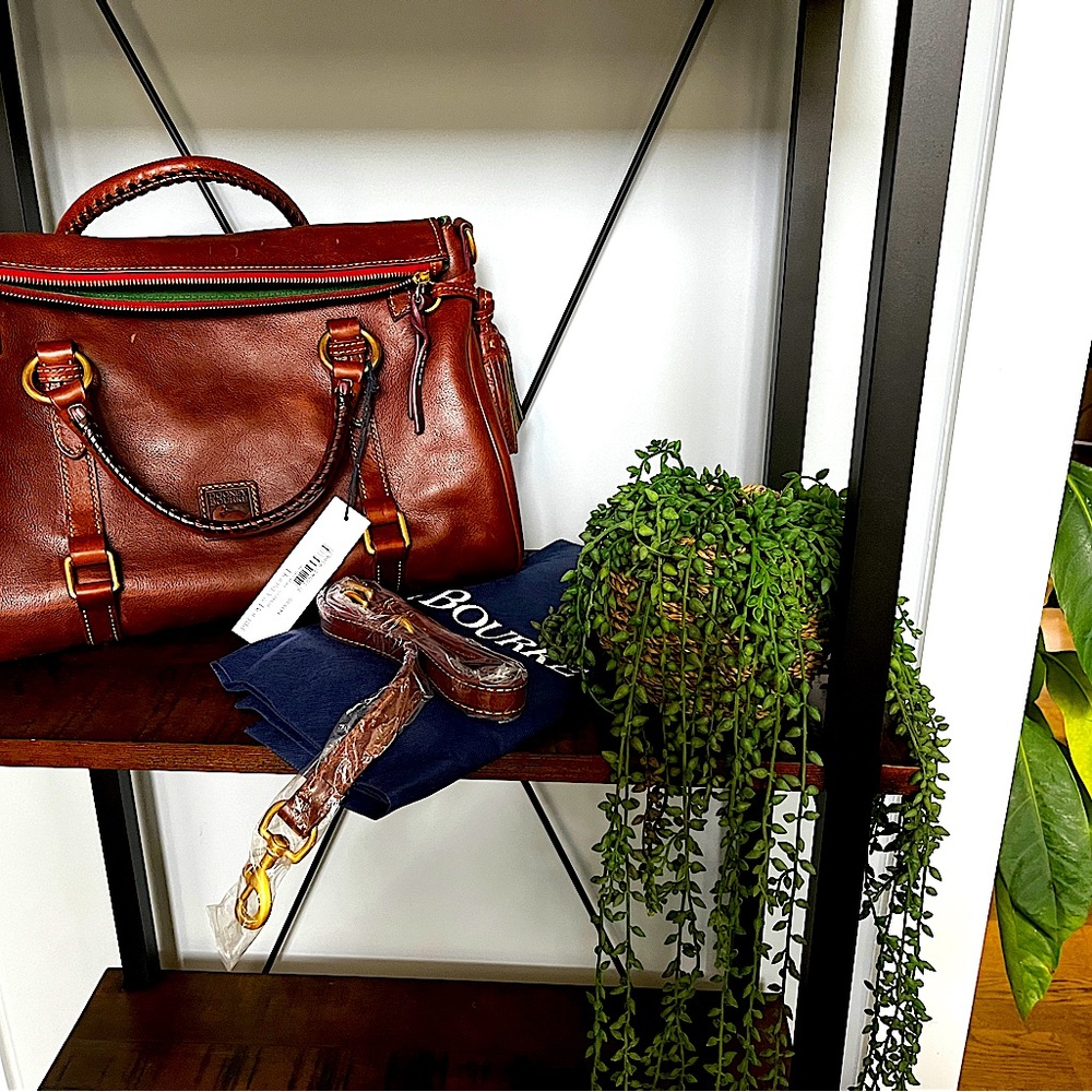 NWT Large Dooney and Bourke Florentine Satchel